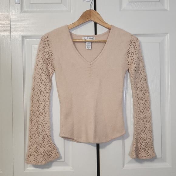 Reference Point Women's Beige V-neck Long Crocheted Long Sleeve Sweater Size SM - Picture 1 of 8